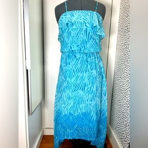 Summery, high-low midi dress by Collective Concepts. Size SMALL.